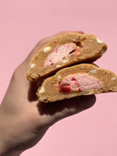 Load image into Gallery viewer, Sweet Cherry Pie
