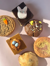 Load image into Gallery viewer, Easter Ultimate Treats Box!
