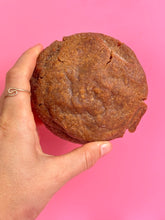 Load image into Gallery viewer, Bisc'off The Charts (V)
