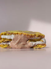 Load image into Gallery viewer, Springtime Fling
