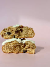 Load image into Gallery viewer, Hot Cross Cookies!
