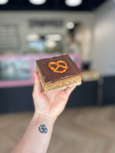 Load image into Gallery viewer, Pretzel Butterscotch Bar
